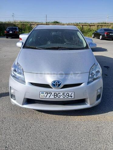 Toyota Prius-1