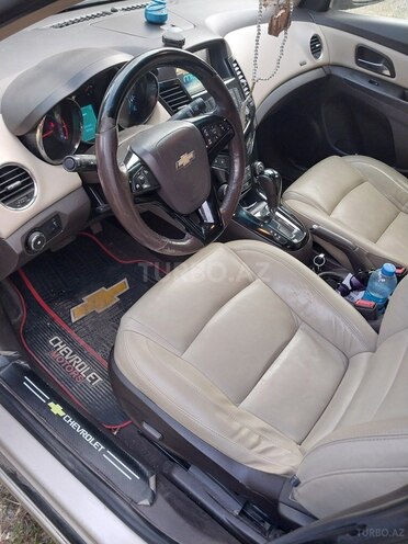 Chevrolet Cruze 2013, 32,652 km - 1.4 л - Tovuz