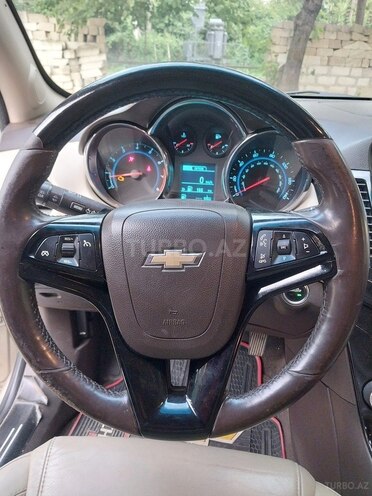Chevrolet Cruze 2013, 32,652 km - 1.4 л - Tovuz