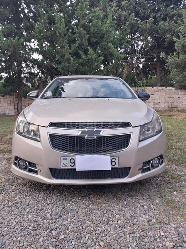 Chevrolet Cruze 2013, 32,652 km - 1.4 л - Tovuz