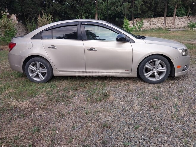 Chevrolet Cruze 2013, 32,652 km - 1.4 л - Tovuz