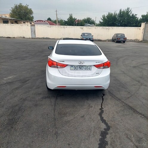 Hyundai Elantra 2013, 240,000 km - 1.6 л - Bərdə