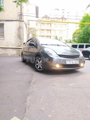 Toyota Prius-1