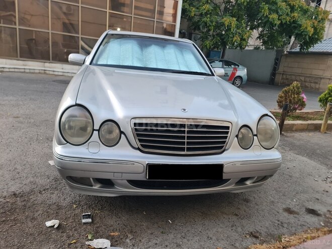 Mercedes E 270 2000, 445,000 km - 2.7 l - Bakı