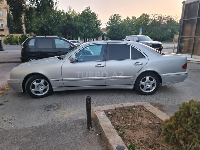 Mercedes E 270 2000, 445,000 km - 2.7 l - Bakı