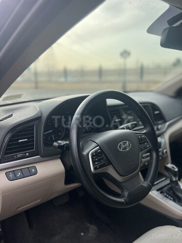 Hyundai Elantra 2016, 112,500 km - 2.0 л - Bakı