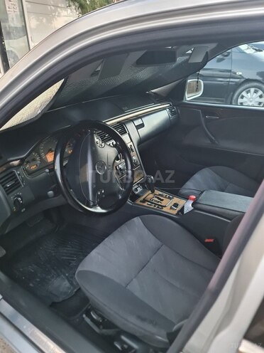 Mercedes E 270 2000, 445,000 km - 2.7 l - Bakı