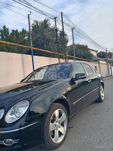 Mercedes E 270 2004, 520,000 km - 2.7 l - Bakı