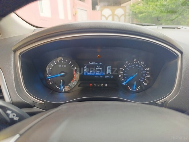 Ford Fusion (North America) 2013, 235,000 km - 1.6 l - Gəncə