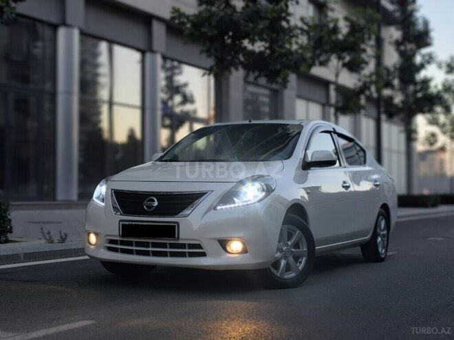 Nissan Sunny 2012, 220,000 km - 1.5 л - Bakı