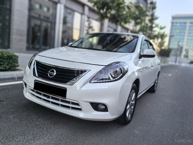 Nissan Sunny 2012, 220,000 km - 1.5 л - Bakı