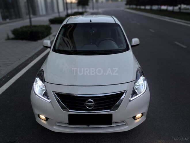 Nissan Sunny 2012, 220,000 km - 1.5 л - Bakı