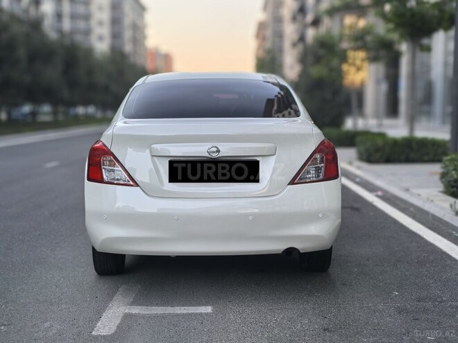 Nissan Sunny 2012, 220,000 km - 1.5 л - Bakı