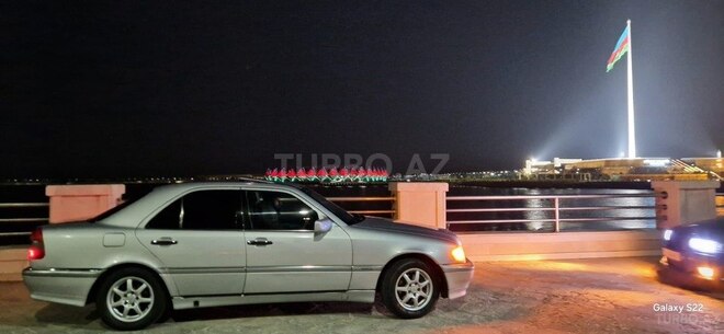 Mercedes C 200 1994, 507,888 km - 2.0 l - Salyan