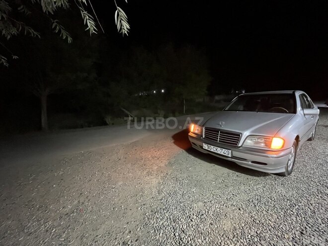 Mercedes C 200 1994, 507,888 km - 2.0 l - Salyan