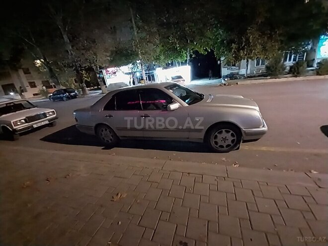 Mercedes E 230 1996, 361,852 km - 2.3 l - Gəncə