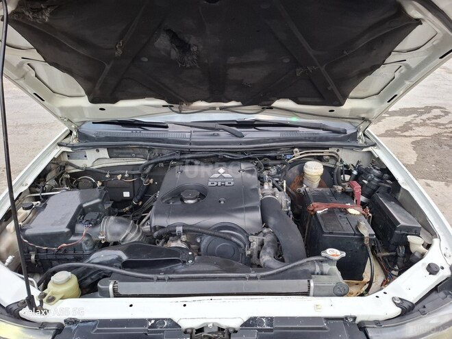 Mitsubishi L200 2012, 460,125 km - 2.5 l - Bakı
