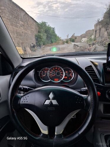 Mitsubishi L200 2012, 460,125 km - 2.5 l - Bakı
