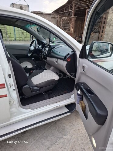 Mitsubishi L200 2012, 460,125 km - 2.5 l - Bakı