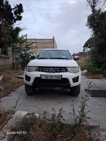 Mitsubishi L200 2012, 460,125 km - 2.5 l - Bakı
