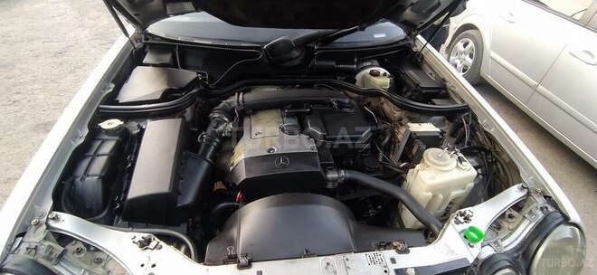 Mercedes E 230 1996, 361,852 km - 2.3 l - Gəncə