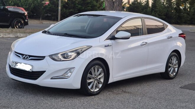 Hyundai Avante-5