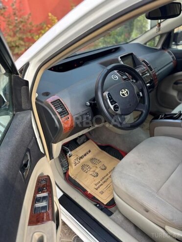 Toyota Prius 2009, 270,000 km - 1.5 l - Bakı