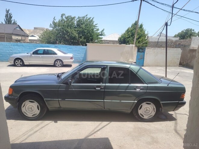 Mercedes 190 1991, 300,000 km - 2.0 l - Bakı