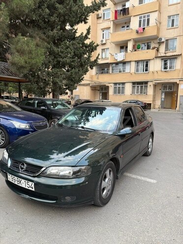 Opel Vectra 1999, 278,000 km - 1.6 l - Bakı