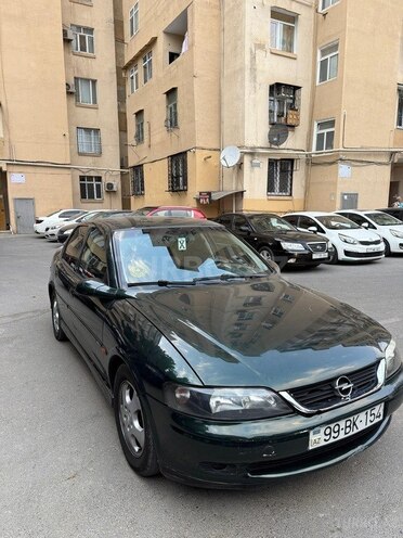 Opel Vectra 1999, 278,000 km - 1.6 l - Bakı