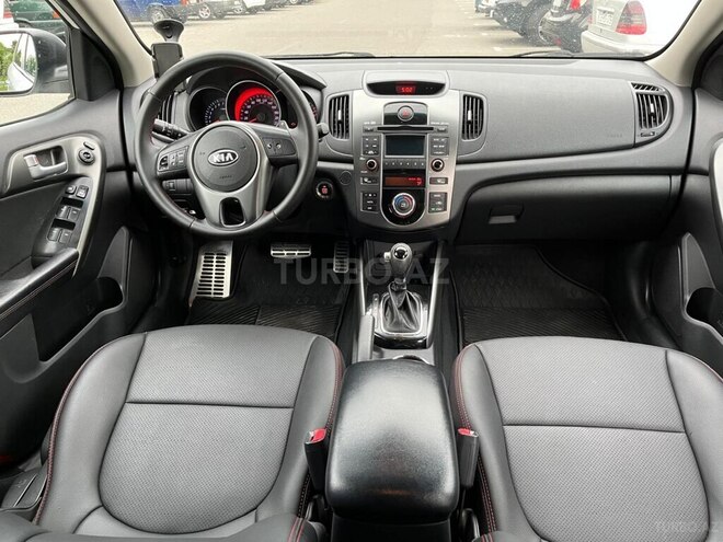 Kia Cerato 2011, 141,000 km - 1.6 l - Şəki