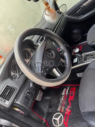 Mercedes B 170 2007, 215,000 km - 1.7 l - Bakı