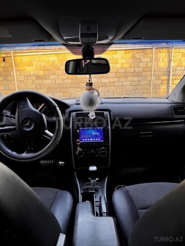 Mercedes B 170 2007, 215,000 km - 1.7 l - Bakı