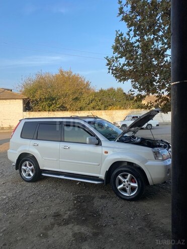 Nissan X-Trail 2001, 155,000 km - 2.0 l - Biləsuvar