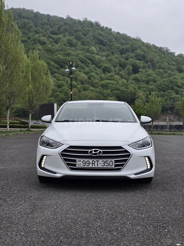 Hyundai Elantra 2016, 222,089 km - 2.0 l - Qəbələ