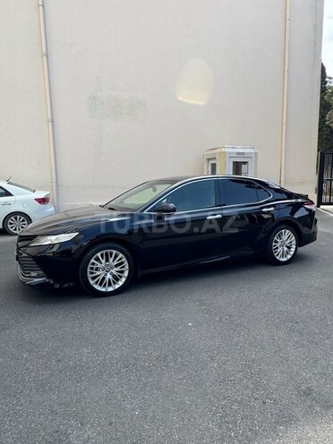 Toyota Camry-6