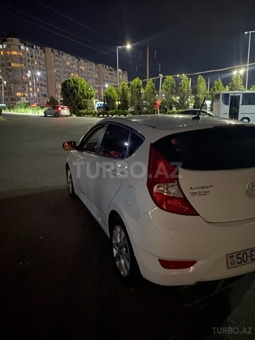 Hyundai Accent 2014, 211,069 km - 1.6 l - Bakı