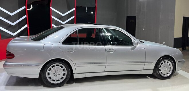 Mercedes E 220 d 1999, 303,303 km - 2.2 l - Sumqayıt