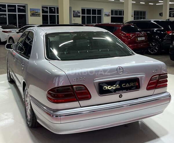 Mercedes E 220 d 1999, 303,303 km - 2.2 l - Sumqayıt