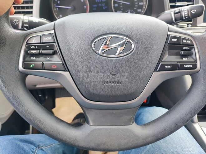 Hyundai Elantra 2016, 122,000 km - 2.0 l - Bakı