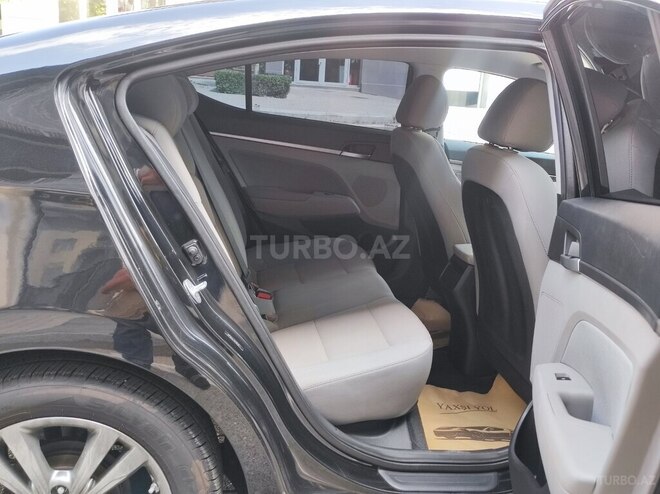 Hyundai Elantra 2016, 122,000 km - 2.0 l - Bakı