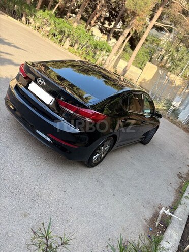 Hyundai Elantra 2018, 149,500 km - 2.0 l - Bakı