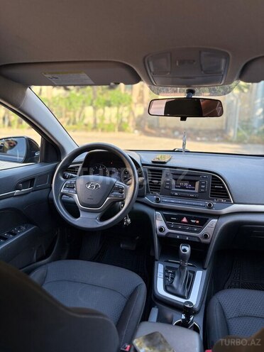 Hyundai Elantra 2018, 149,500 km - 2.0 l - Bakı