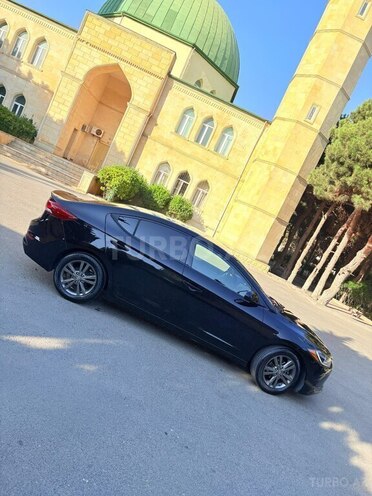 Hyundai Elantra 2018, 149,500 km - 2.0 l - Bakı