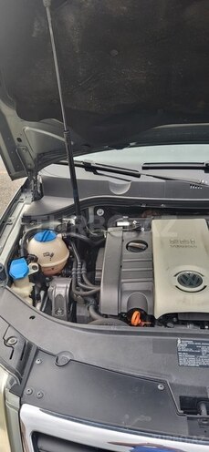 Volkswagen Passat 2005, 368,000 km - 2.0 l - Bakı