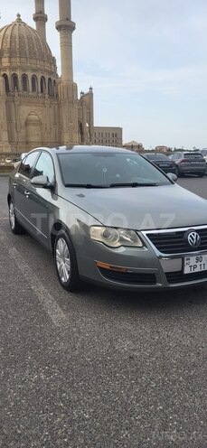 Volkswagen Passat 2005, 368,000 km - 2.0 l - Bakı