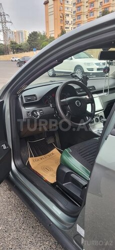 Volkswagen Passat 2005, 368,000 km - 2.0 l - Bakı