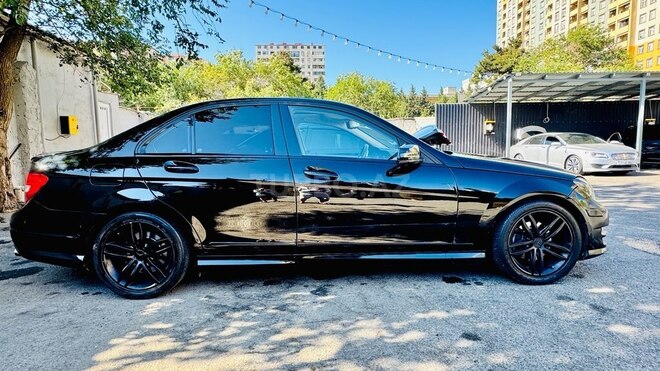 Mercedes C 250 2013, 266,000 km - 1.8 l - Bakı