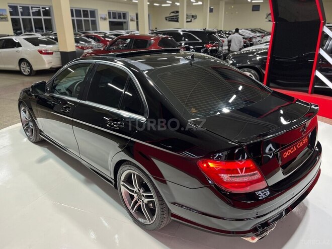 Mercedes C 300-10