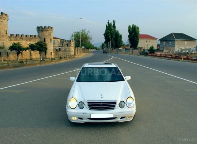 Mercedes E 240 1998, 226,600 km - 2.4 l - Lənkəran